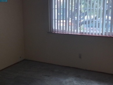 Nice home in San Pablo. Great for first time home buyers or - photo 12
