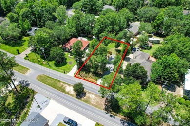 Large cleared lot, partially fenced in a beautiful area in - photo 12