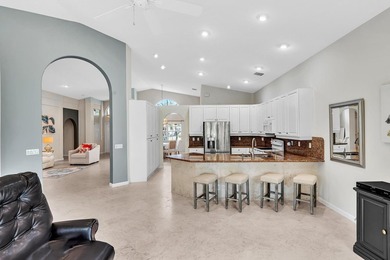 Gorgeous 3BR/2.5BA Mediterranean with panoramic full lake views - photo 17