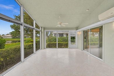Gorgeous 3BR/2.5BA Mediterranean with panoramic full lake views - photo 20