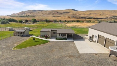 MLS# 291752 Welcome to 35803 Rayhill Rd-an exceptional 22 - photo 21