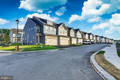 Welcome to this stunning new construction north facing townhome - photo 2