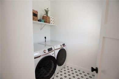 New home build in Prescott Point. Move in ready for August 2026 - photo 3