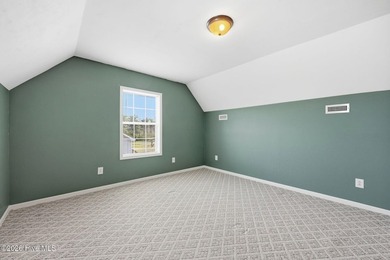 Spacious 4 bedroom waterfront home located on Bay Lake that - photo 49