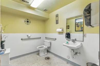 This well-maintained automotive shop offers a rare opportunity - photo 6