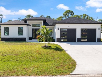 Rotonda West Lakes and Canals Home For Sale in Rotonda West Florida