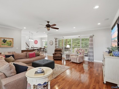 Amazing full brick custom home located in *Savannah Place*, a - photo 15