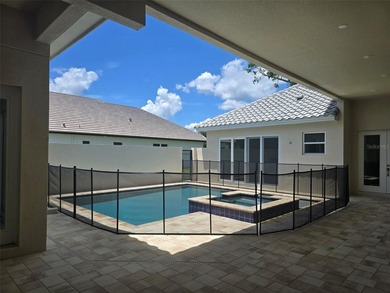 REDUCED! Priced to sell this week! The Courtyard Junior plan in - photo 2