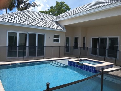 REDUCED! Priced to sell this week! The Courtyard Junior plan in - photo 3