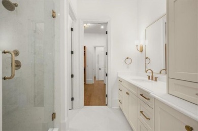 MOVE-IN-READY NEW CONSTRUCTION HOME ON 1.34 ACRES by 74 Luxury - photo 31