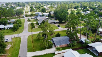 Welcome to 2001 Palm Boulevard, where coastal convenience meets - photo 32