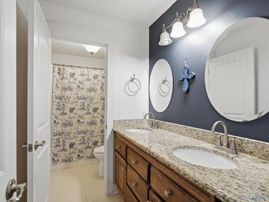 Amazing full brick custom home located in *Savannah Place*, a - photo 32
