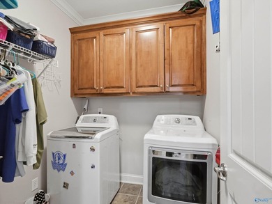 Amazing full brick custom home located in *Savannah Place*, a - photo 35