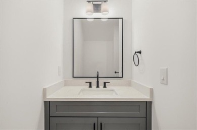 MOVE-IN-READY NEW CONSTRUCTION HOME ON 1.34 ACRES by 74 Luxury - photo 38