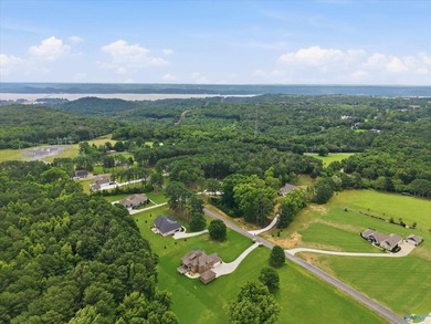 Amazing full brick custom home located in *Savannah Place*, a - photo 42