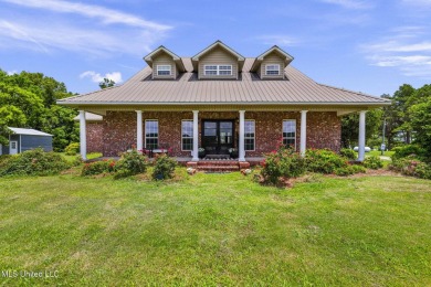 Lake Home For Sale in Yazoo City, Mississippi