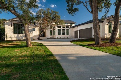 Lake Home For Sale in San Antonio, Texas