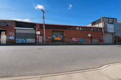 Welcome to 585 Meserole Street Industrial Warehouse in East - photo 1