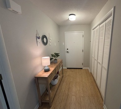Covenant Towers is a 55 and older fantastic Retirement Community - photo 2