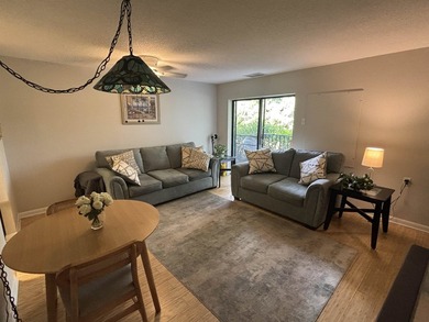 Covenant Towers is a 55 and older fantastic Retirement Community - photo 3