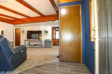 Move-in ready 3-bedroom, 2-bath home offering 1,502 square feet - photo 5