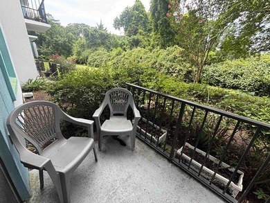 Covenant Towers is a 55 and older fantastic Retirement Community - photo 7
