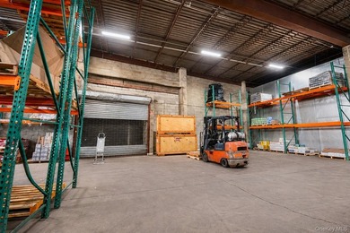 Welcome to 585 Meserole Street Industrial Warehouse in East - photo 8
