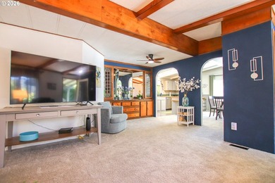 Move-in ready 3-bedroom, 2-bath home offering 1,502 square feet - photo 9