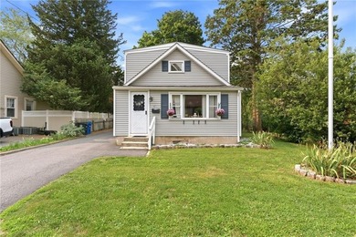 Additional listing photo 1