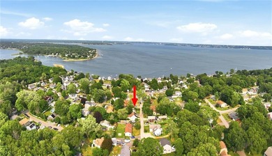 Additional listing photo 2