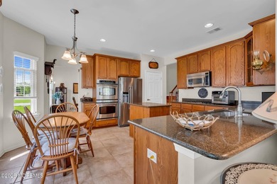 Welcome to this impeccably kept Chesapeake model, positioned - photo 24
