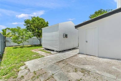 Fully remodeled 3 bedroom, 2 bathroom home in central Miami with - photo 27