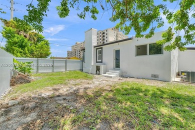 Fully remodeled 3 bedroom, 2 bathroom home in central Miami with - photo 31