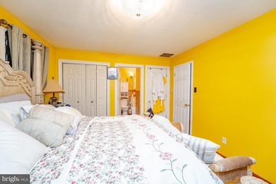 Welcome to a unique opportunity to seamlessly live and run your - photo 34