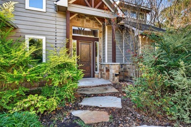 The ultimate lakefront retreat awaits! Lake Views and just Steps - photo 3