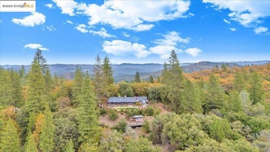 (private lake, pond, creek) Home For Sale in Columbia California