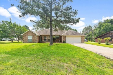 Lake Home For Sale in Quinlan, Texas