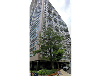 Lake Michigan - Cook County Condo Active Under Contract in Chicago Illinois