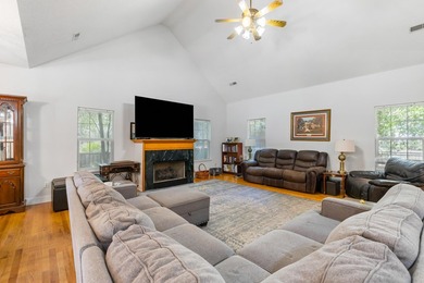 Welcome to 43 Ripplemoor Lane in the highly desirable Shadowmoss - photo 10