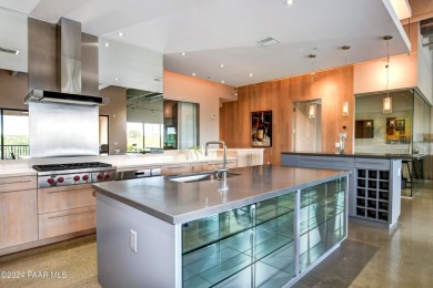 Luxury condo in the heart of downtown Prescott, just one block