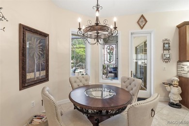 Beautifully maintained and tastefully decorated Black Diamond - photo 12