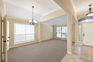 MOTIVATED SELLER! PRICE REDUCTION! BEST VALUE IN THE - photo 3