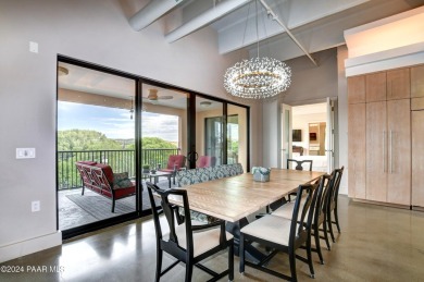 Luxury condo in the heart of downtown Prescott, just one block