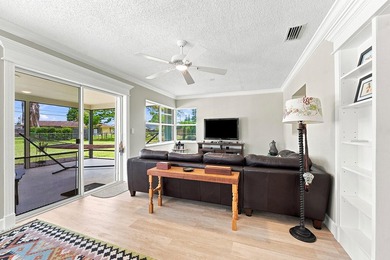 Fully renovated CBS home situated on an over sized .33 acre lot - photo 16