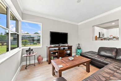 Fully renovated CBS home situated on an over sized .33 acre lot - photo 17
