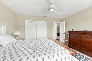 Fully renovated CBS home situated on an over sized .33 acre lot - photo 26