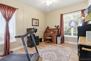 Beautifully maintained and tastefully decorated Black Diamond - photo 29