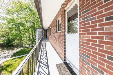 Seller Relocation for work! Fantastic opportunity to own a - photo 1