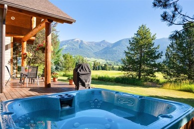 A distinctive Meadow Village offering, this 5-bedroom, 5 - photo 33