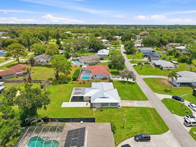 Fully renovated CBS home situated on an over sized .33 acre lot - photo 45